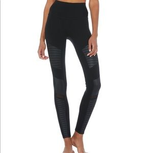 ALO Yoga High-Waist Moto Legging